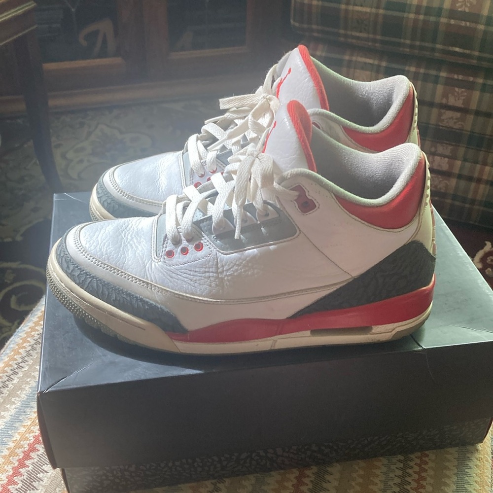 Nike Air Jordan Fire Red 3 Men’s Size 8